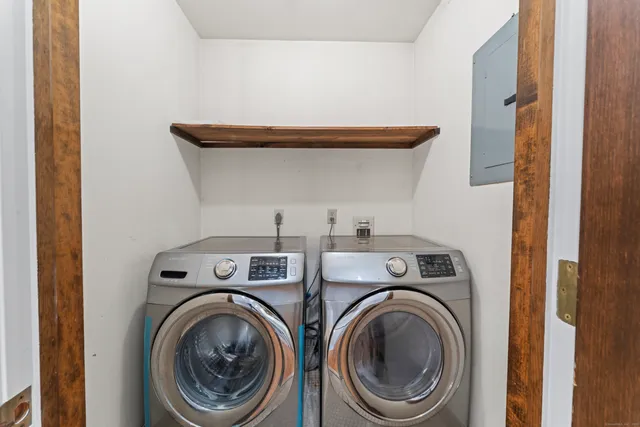 $7,800 | 501 Woodbine Road, Stamford, CT 06903