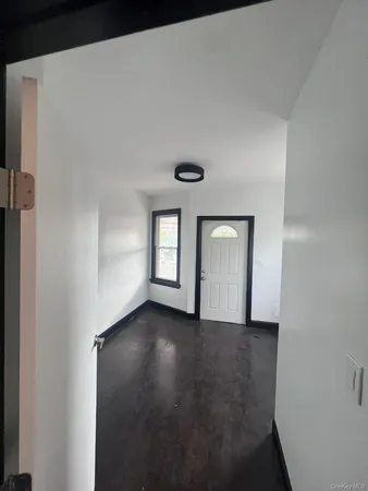 $3,150 | 3940 Hill Avenue, Unit 2 | Edenwald