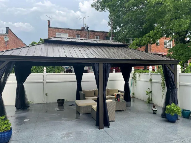 $3,250 | 3940 Hill Avenue, Unit 2 | Edenwald