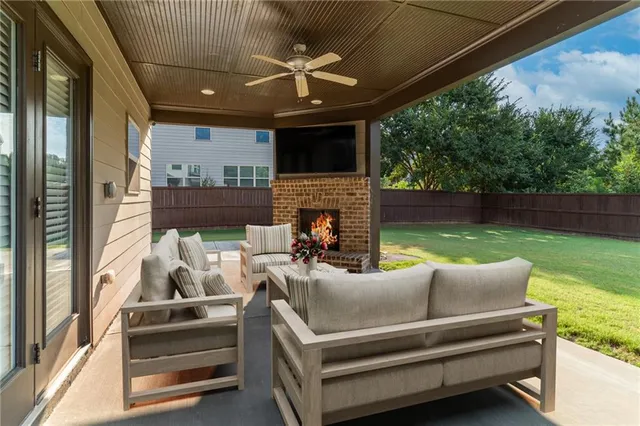 $779,000 | 210 Birchin Drive, Woodstock, GA 30188