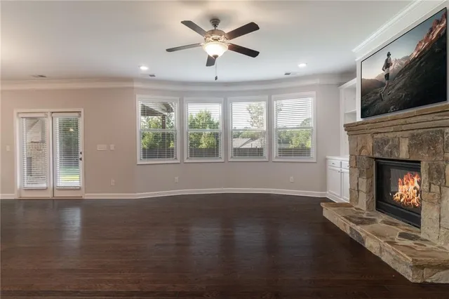 $779,000 | 210 Birchin Drive, Woodstock, GA 30188