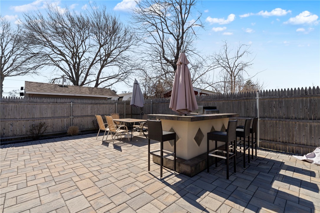 12 Greylock Road Bristol, RI 02809 - Photo 38 of 44