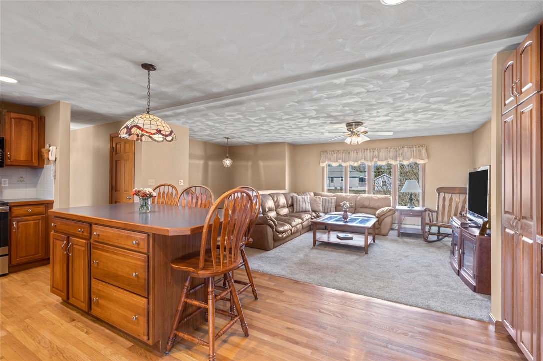 12 Greylock Road Bristol, RI 02809 - Photo 10 of 44