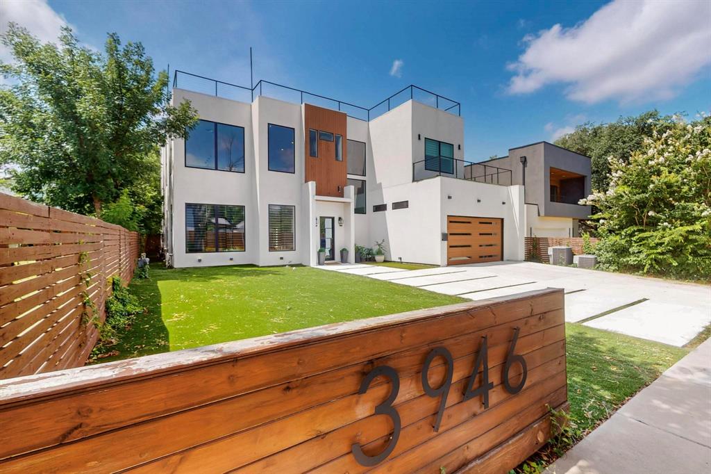 3946 North Cresthaven Road Dallas, TX 75209 - Photo 6 of 39 a front view of a house with a yard