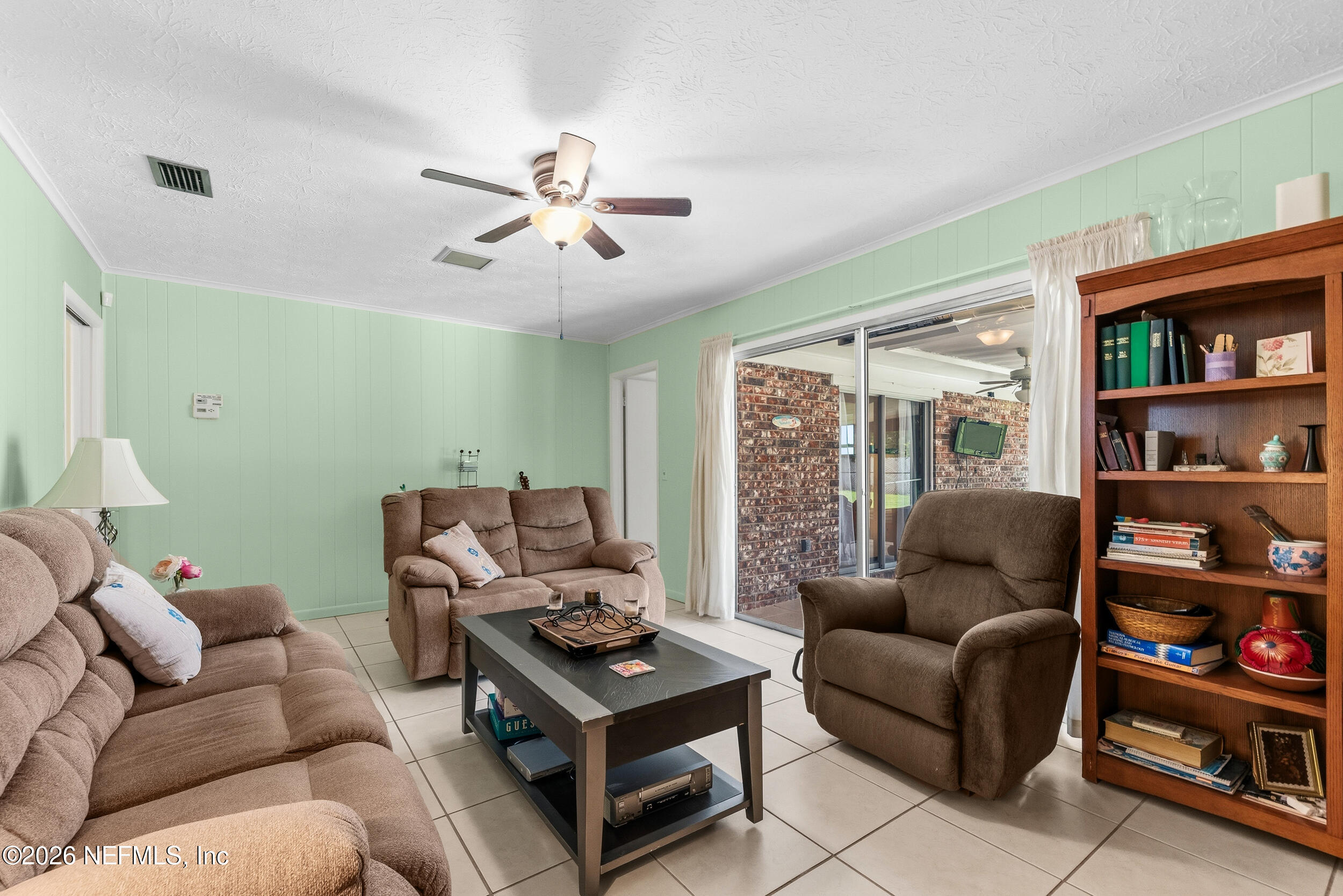 7255 Floral Ridge Drive Jacksonville, FL 32277 - Photo 10 of 25 Family Area