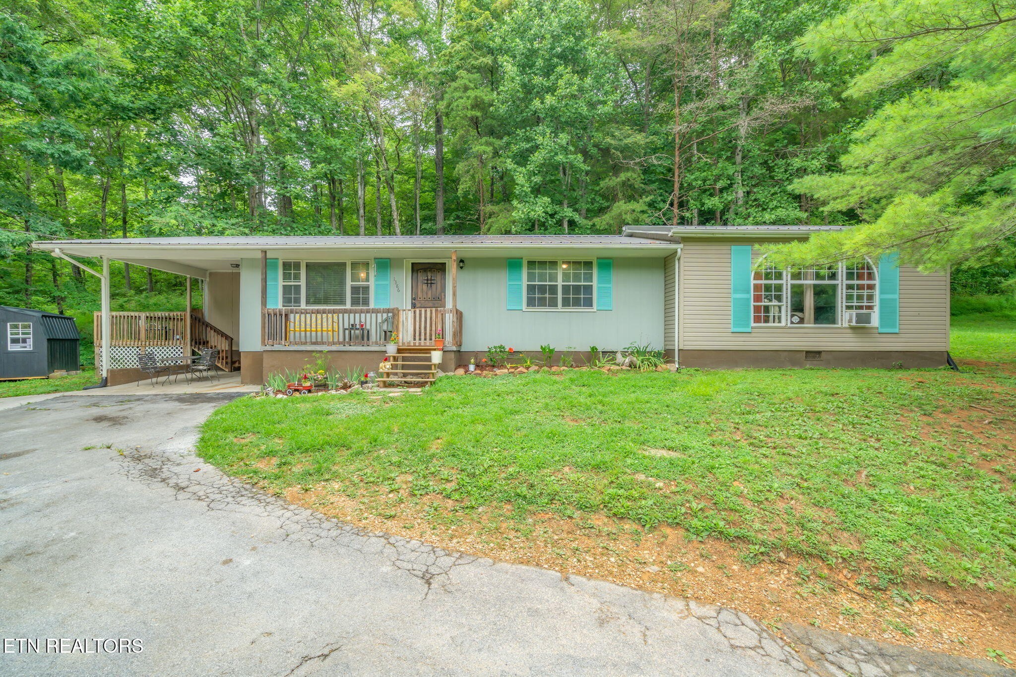 1386 Walker Ford Road Maynardville, TN 37807 - Photo 1 of 35