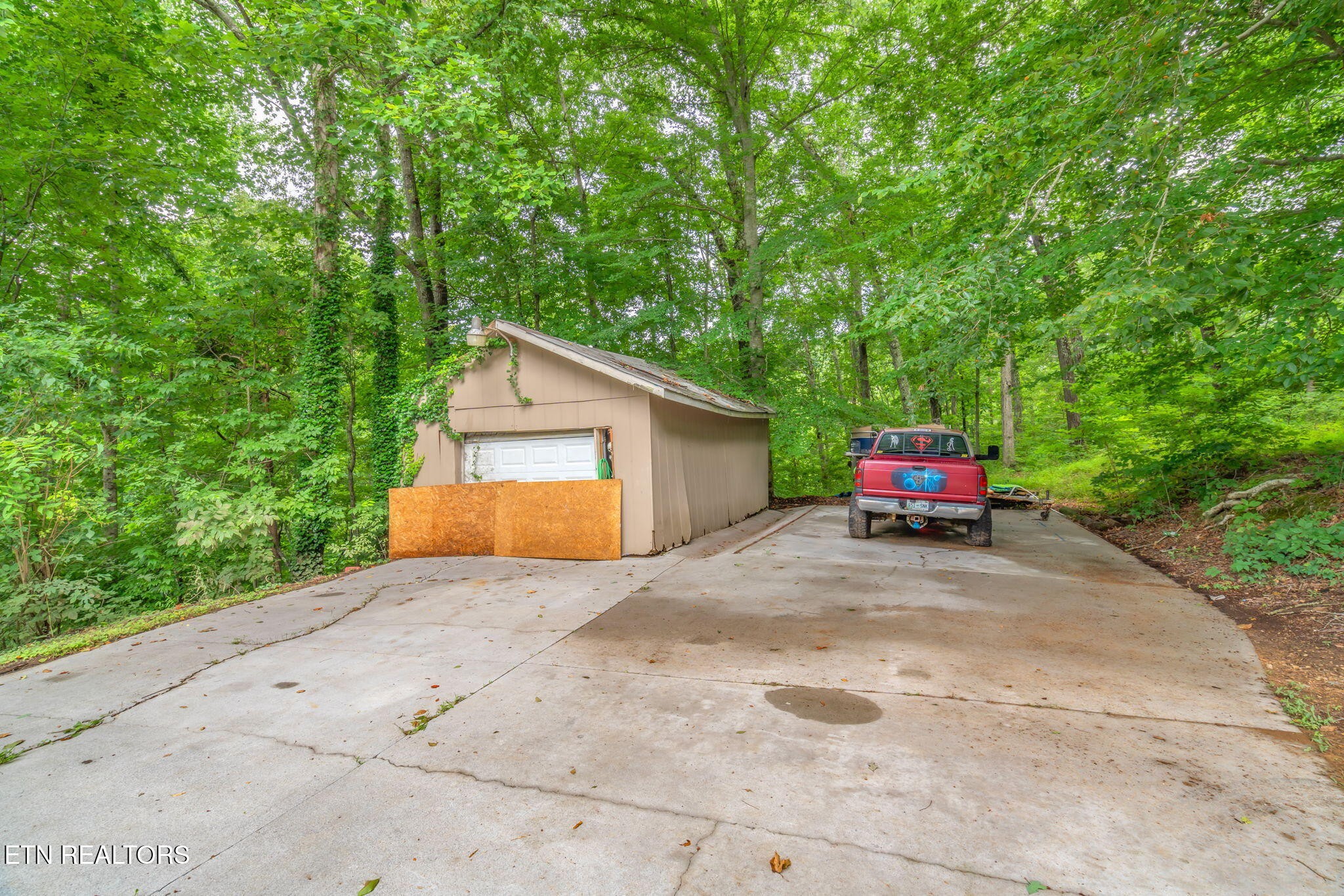 1386 Walker Ford Road Maynardville, TN 37807 - Photo 31 of 35