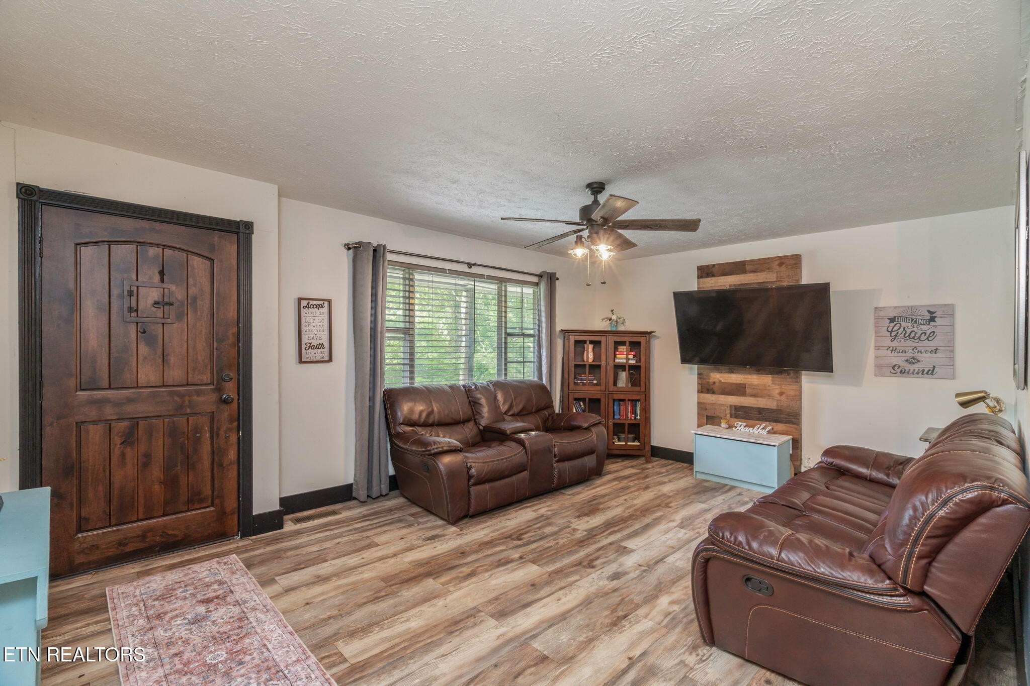 1386 Walker Ford Road Maynardville, TN 37807 - Photo 5 of 35