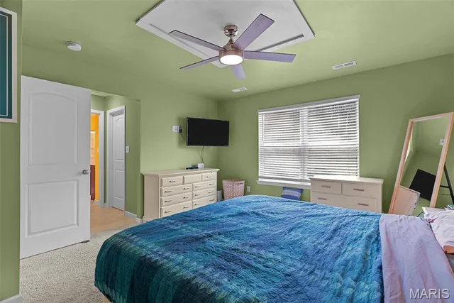 $2,500 | 757 Fox Crk Drive, Fenton, MO 63026