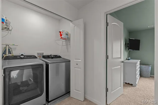 $2,500 | 757 Fox Crk Drive, Fenton, MO 63026