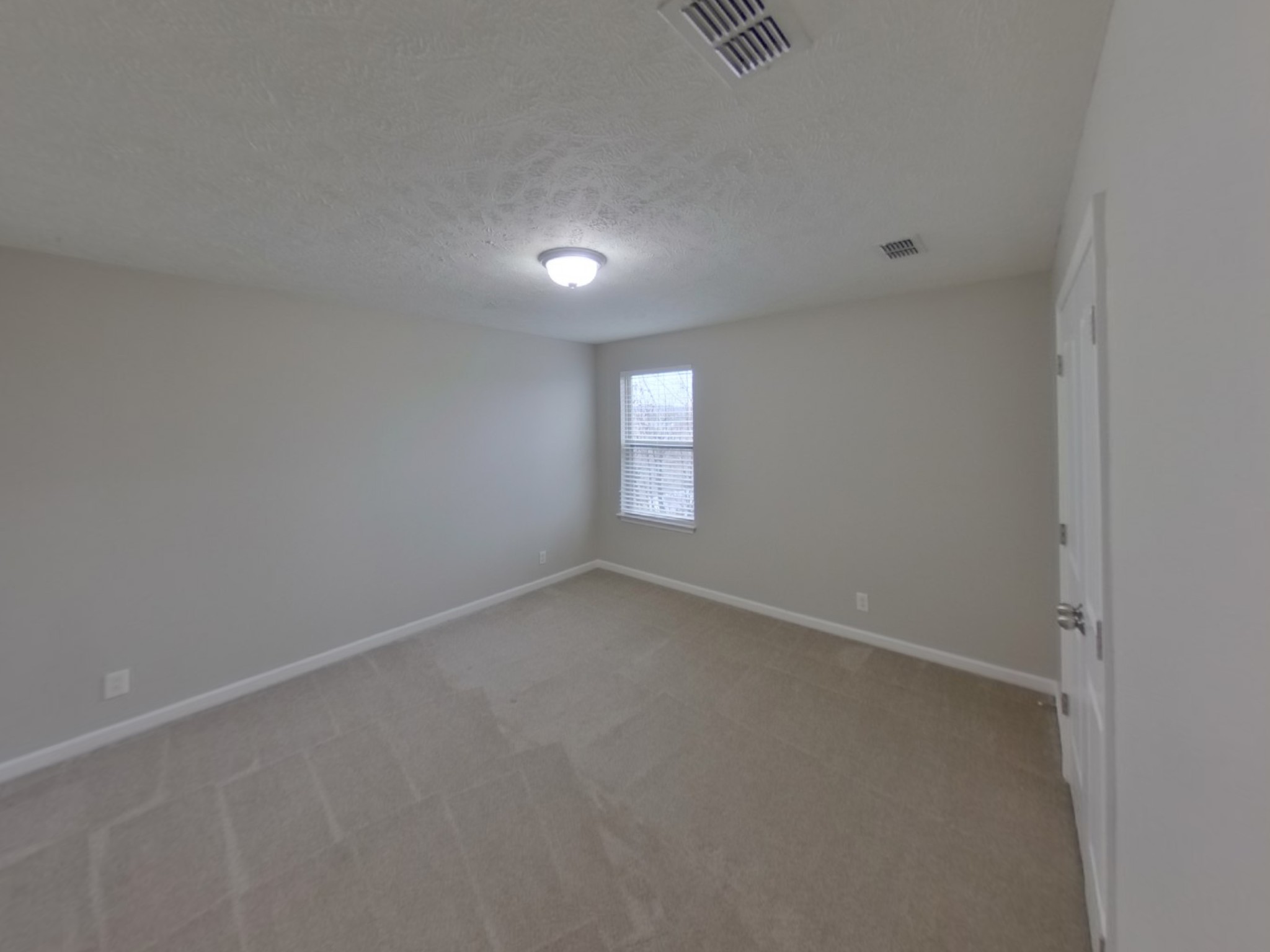 1712 Colyn Avenue Murfreesboro, TN 37128 - Photo 12 of 18 an empty room with a window