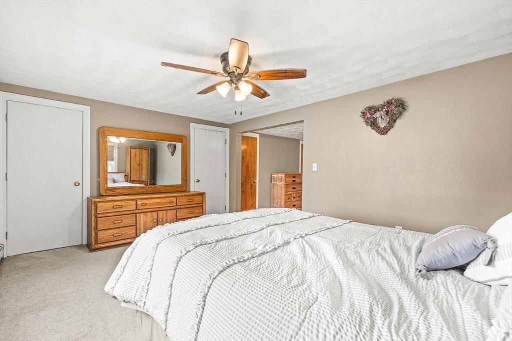 5 Elizabeth Road Stoneham, MA 02180 - Photo 29 of 39