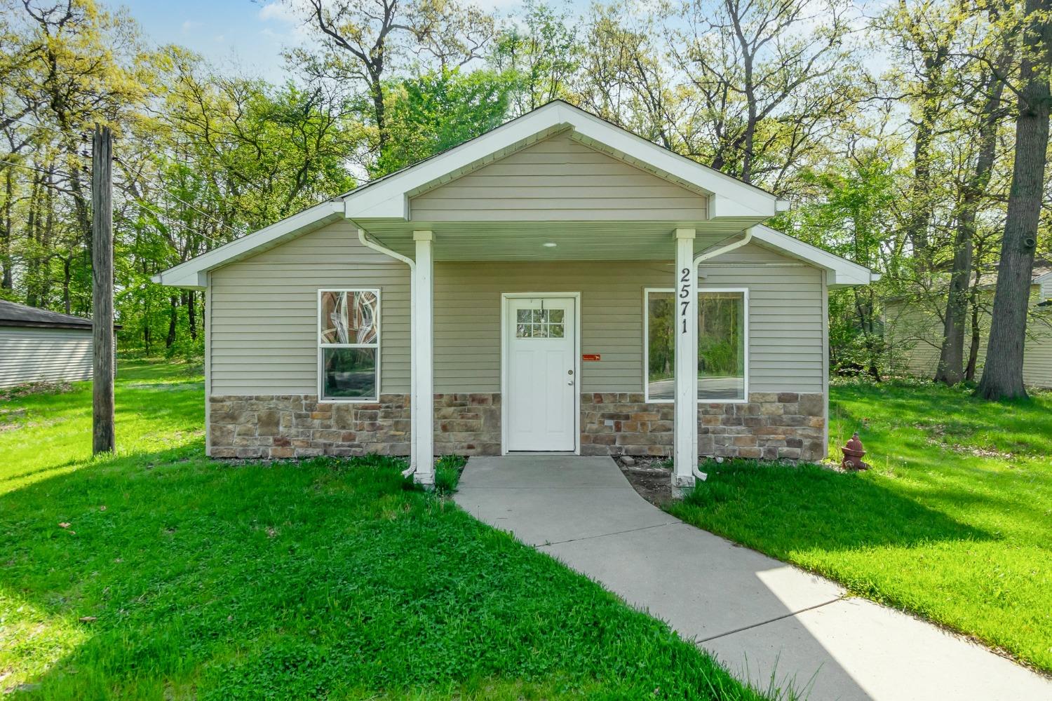 2571 Hamstrom Road Portage, IN 46368 - Photo 1 of 21 1500x1000