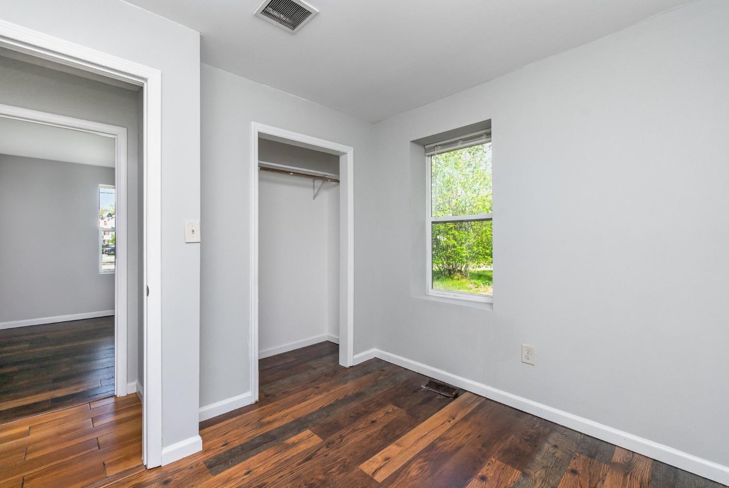 2571 Hamstrom Road Portage, IN 46368 - Photo 11 of 21 1500x1005