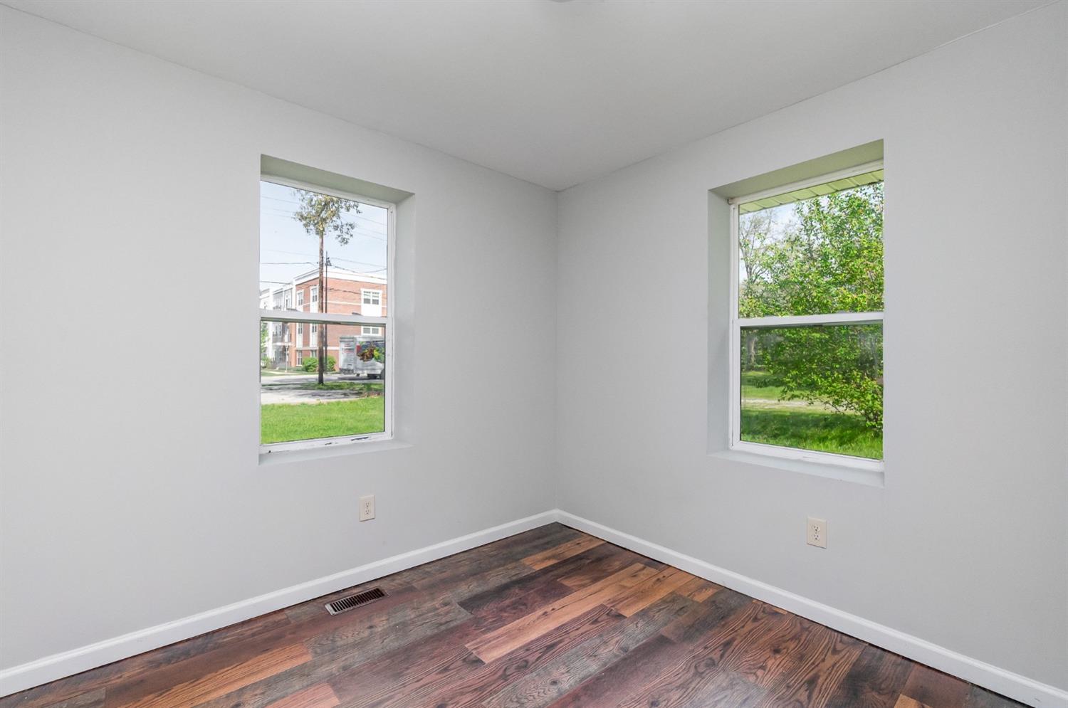 2571 Hamstrom Road Portage, IN 46368 - Photo 12 of 21 1500x995