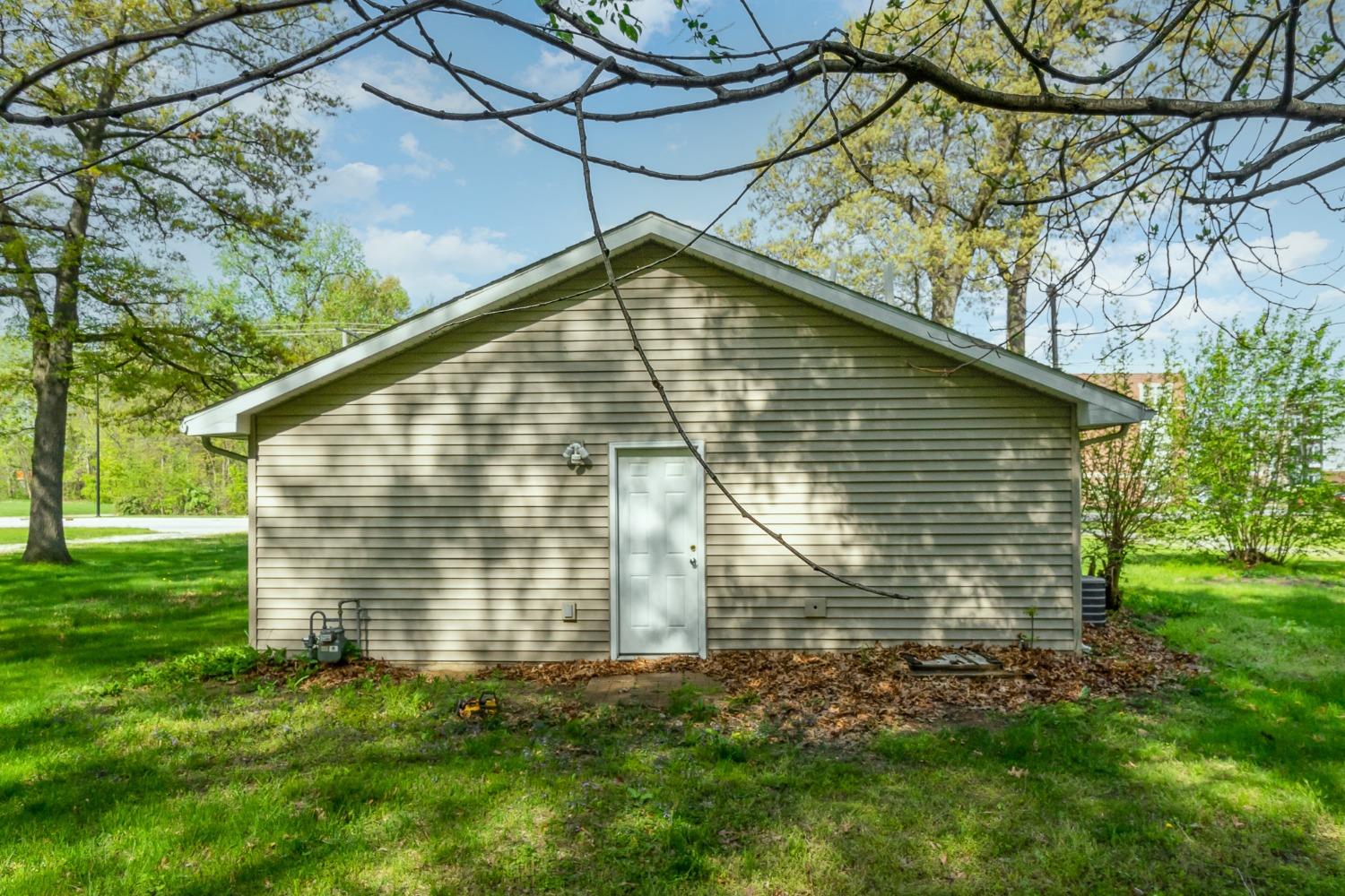 2571 Hamstrom Road Portage, IN 46368 - Photo 16 of 21 1500x1000