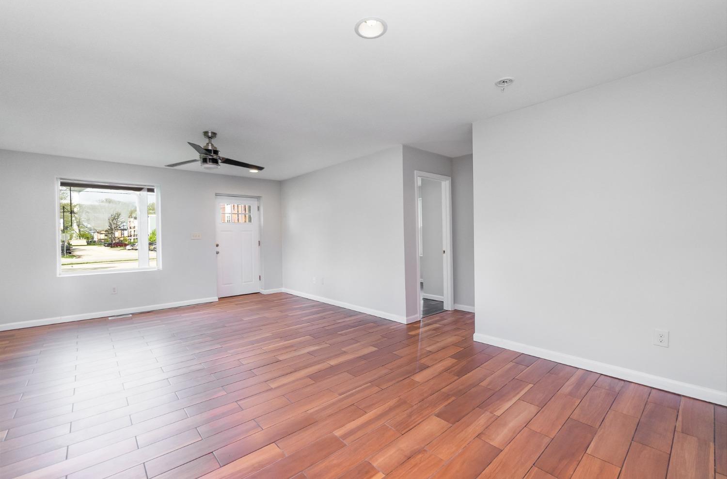 2571 Hamstrom Road Portage, IN 46368 - Photo 2 of 21 1500x989