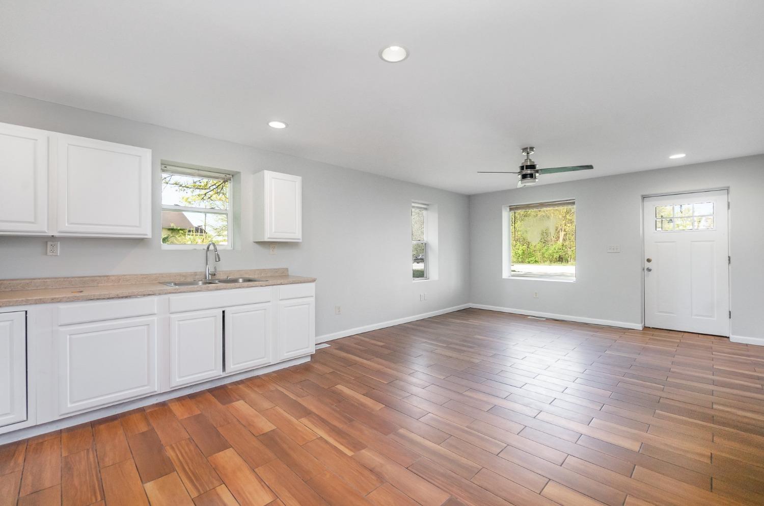 2571 Hamstrom Road Portage, IN 46368 - Photo 6 of 21 1500x993