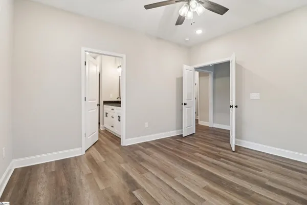 $472,000 | 401 Grand Harbor Boulevard, Ninety Six, SC 29666