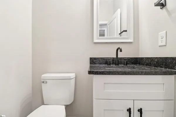 $472,000 | 401 Grand Harbor Boulevard, Ninety Six, SC 29666