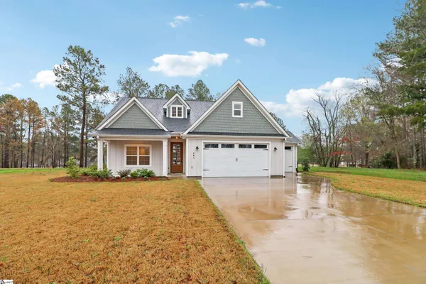 $472,000 | 401 Grand Harbor Boulevard, Ninety Six, SC 29666