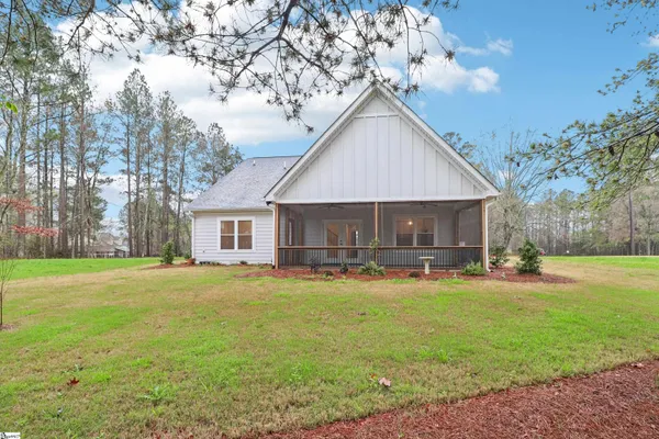 $472,000 | 401 Grand Harbor Boulevard, Ninety Six, SC 29666