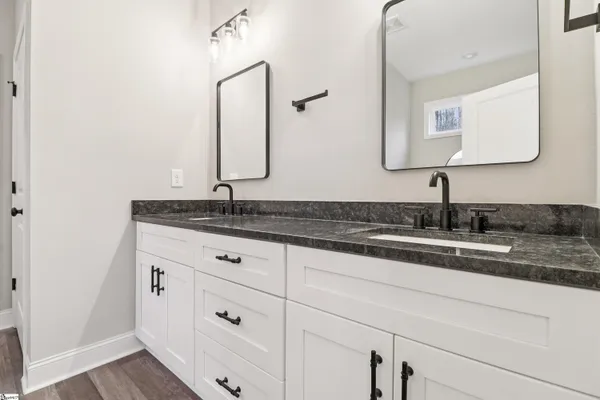 $472,000 | 401 Grand Harbor Boulevard, Ninety Six, SC 29666