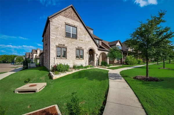 $3,995 | 7709 Avondale Drive, McKinney, TX 75070
