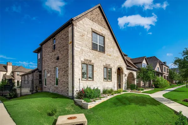 $3,995 | 7709 Avondale Drive, McKinney, TX 75070