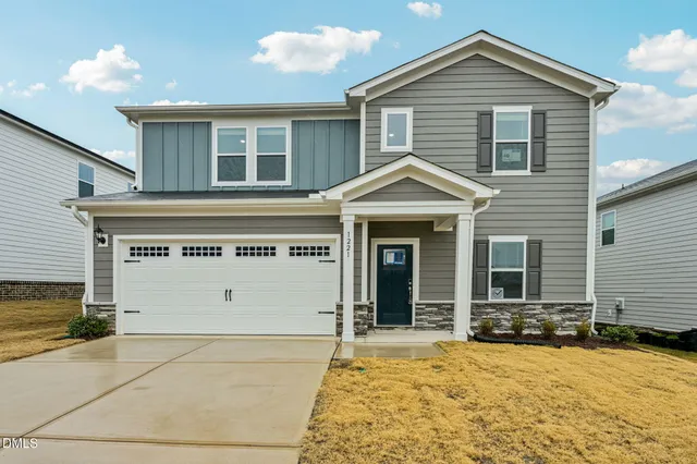 $389,000 | 1221 Whitespire Way, Zebulon, NC 27597