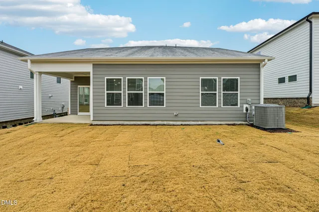 $389,000 | 1221 Whitespire Way, Zebulon, NC 27597