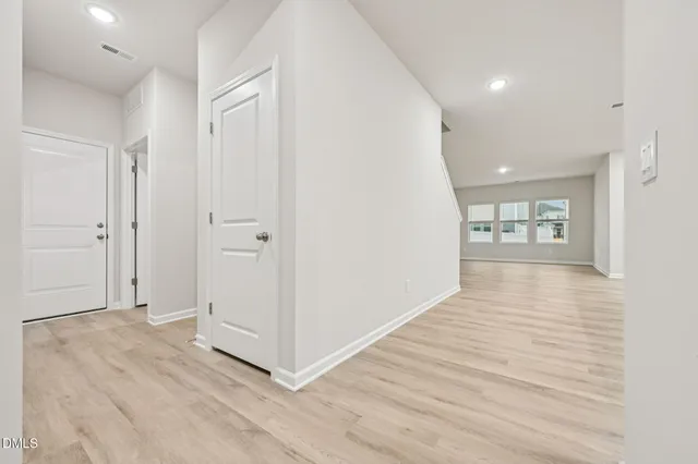 $389,000 | 1221 Whitespire Way, Zebulon, NC 27597