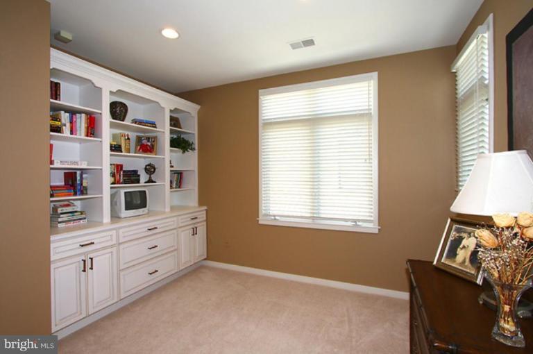 1441 Waterfront Road Reston, VA 20194 - Photo 21 of 30 a view of workspace with windows and cabinet