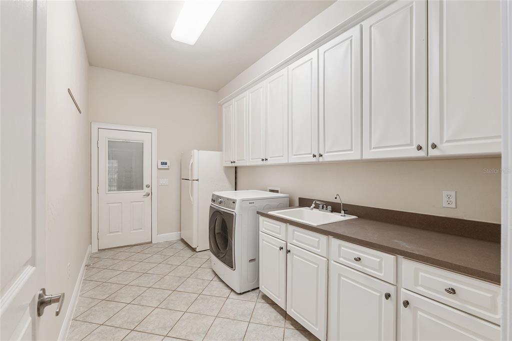 10511 Southwest 17th Place Gainesville, FL 32607 - Photo 35 of 77
