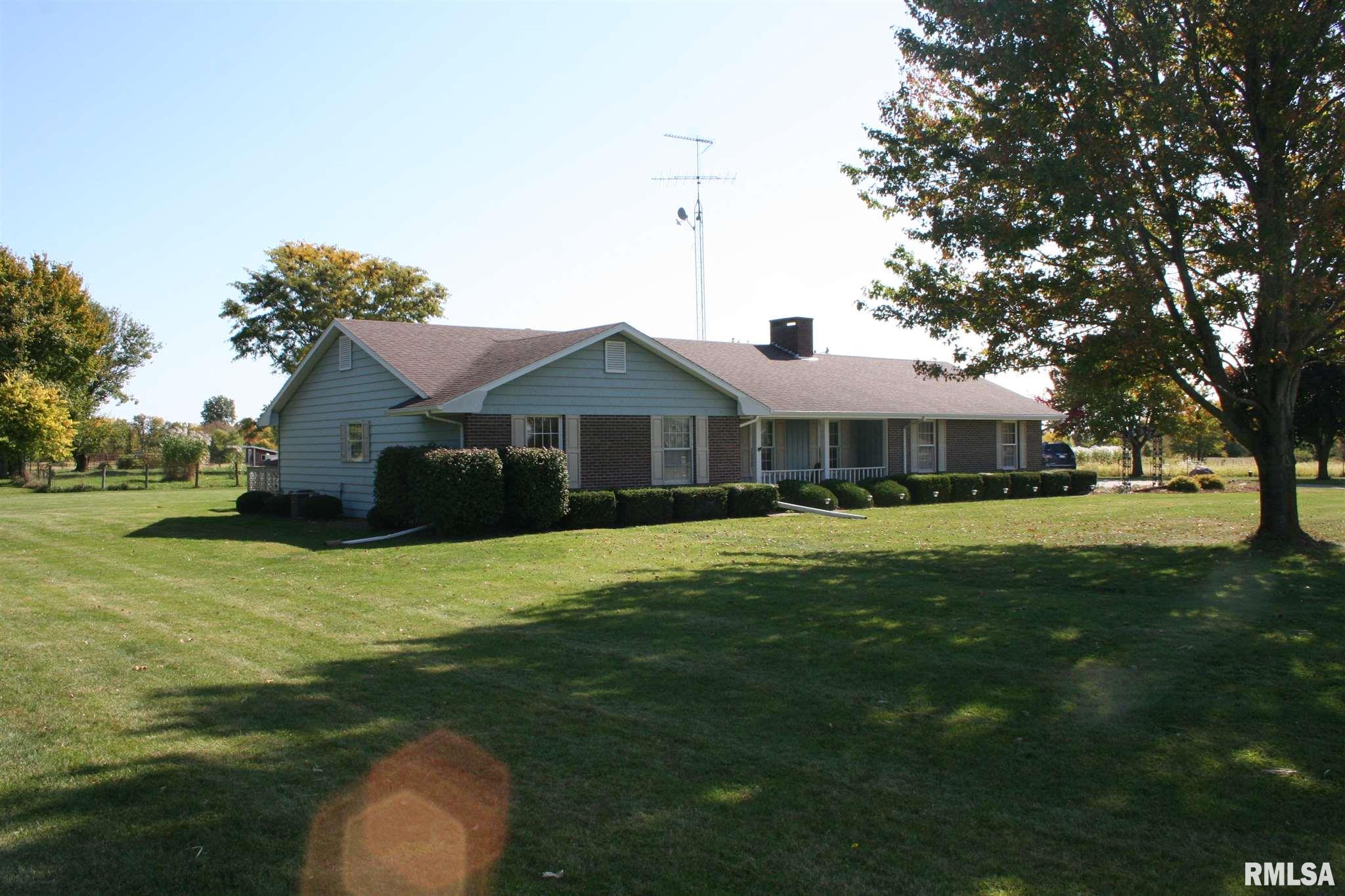 1225 China Road Macomb, IL 61455 - Photo 1 of 25