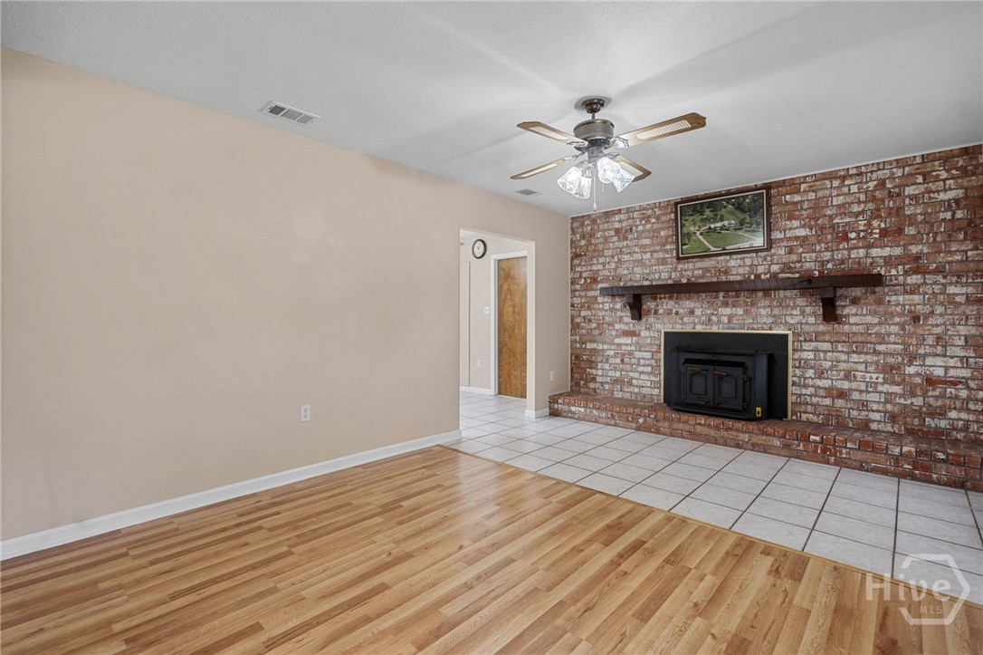 112 Oak Street Rincon, GA 31326 - Photo 8 of 51