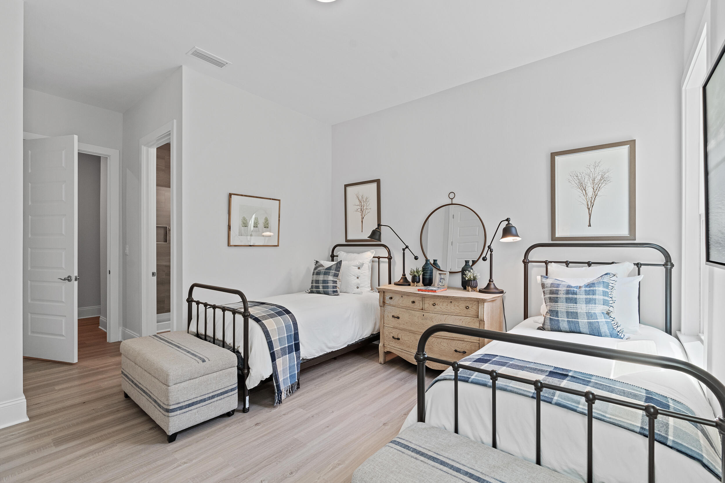 20 Mackenzie Lane, Unit LOT 34 Freeport, FL 32439 - Photo 30 of 50 a bedroom with bed and a large window