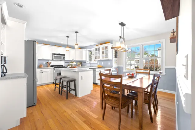 $599,900 | 7 Fox Run Road, Amherst, NH 03031