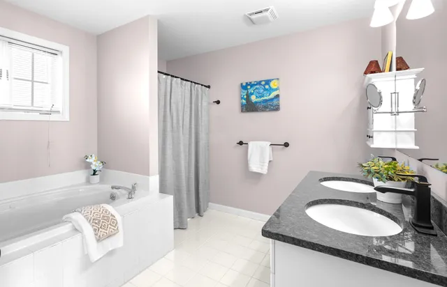 $599,900 | 7 Fox Run Road, Amherst, NH 03031