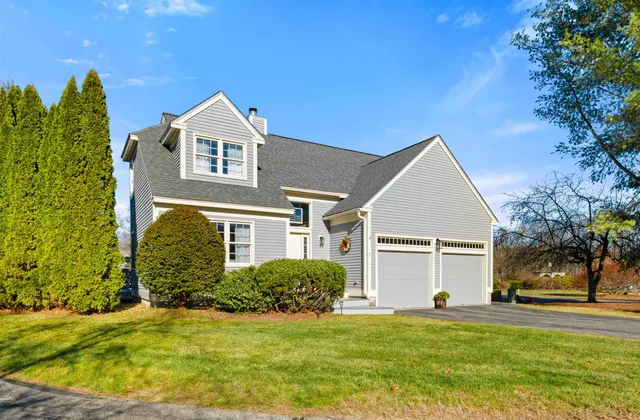 $599,900 | 7 Fox Run Road, Amherst, NH 03031