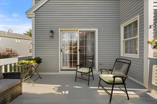 $599,900 | 7 Fox Run Road, Amherst, NH 03031