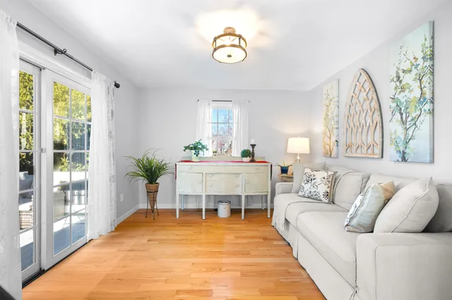 $599,900 | 7 Fox Run Road, Amherst, NH 03031