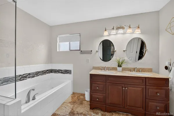 $695,000 | 10023 West 81st Lane, Arvada, CO 80005