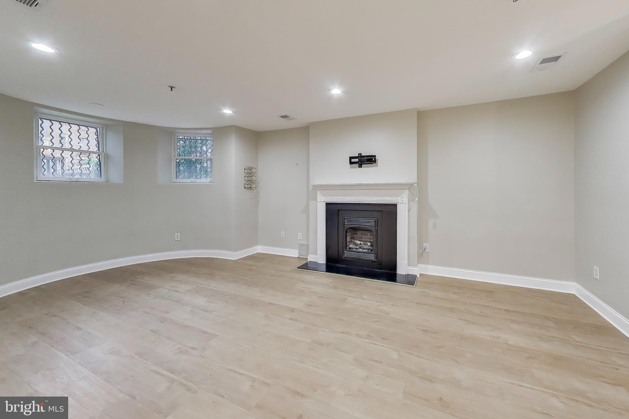 1306 Rhode Island Avenue Northwest, Unit 1 Washington, DC 20005 - Photo 4 of 20