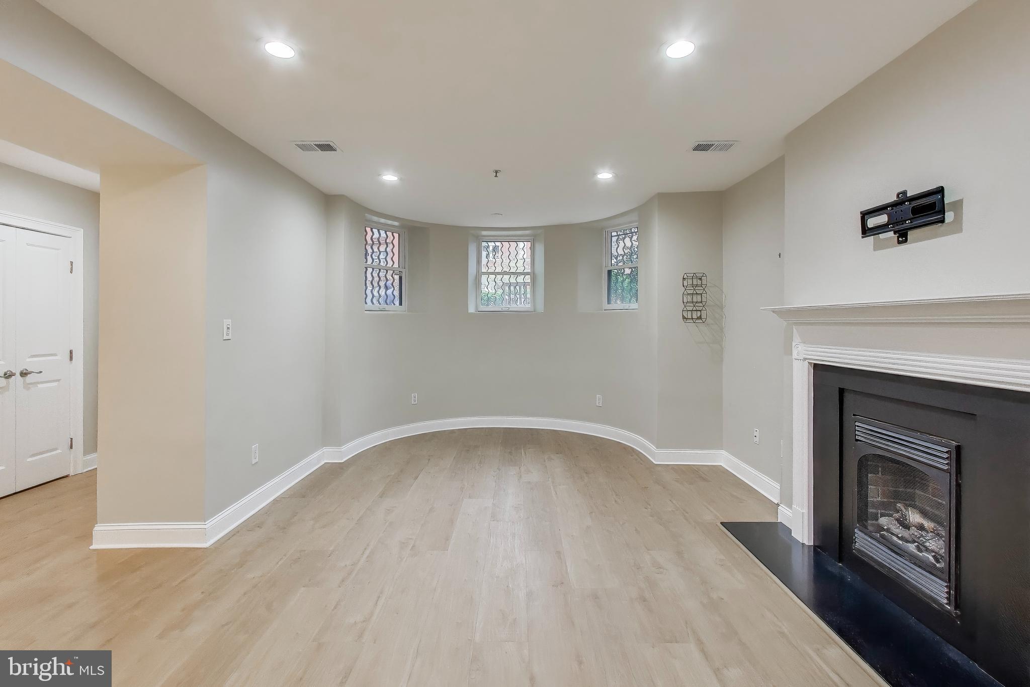 1306 Rhode Island Avenue Northwest, Unit 1 Washington, DC 20005 - Photo 5 of 20