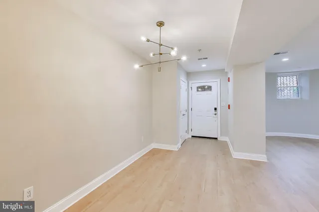 $4,500 | 1306 Rhode Island Avenue Northwest, Unit 1, Washington, DC 20005