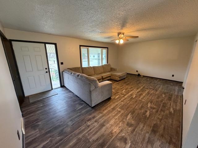 447 2nd Avenue Southwest Winnebago, MN 56098 - Photo 15 of 19