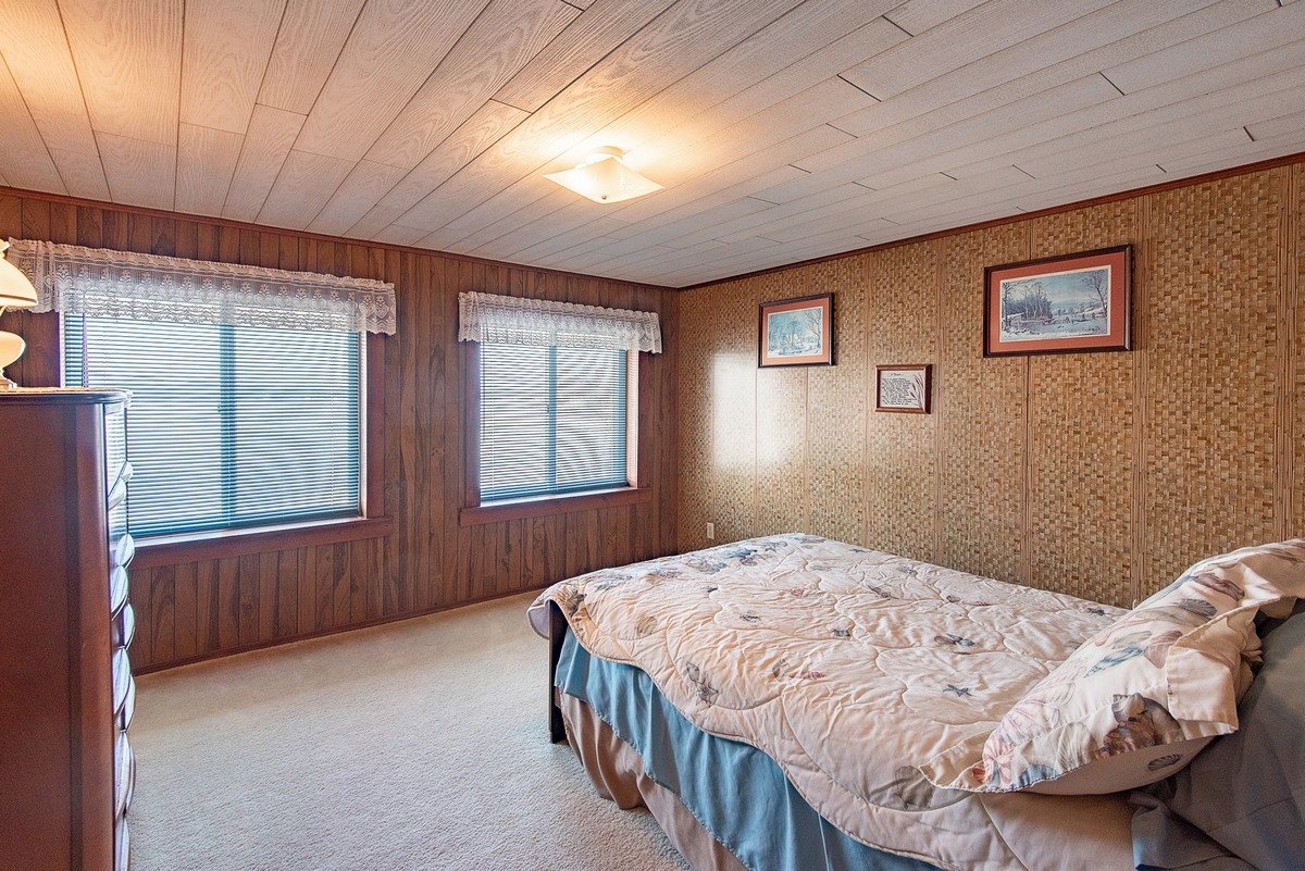 6440 West Orland Road Angola, IN 46703 - Photo 12 of 36 Gallery Image 12