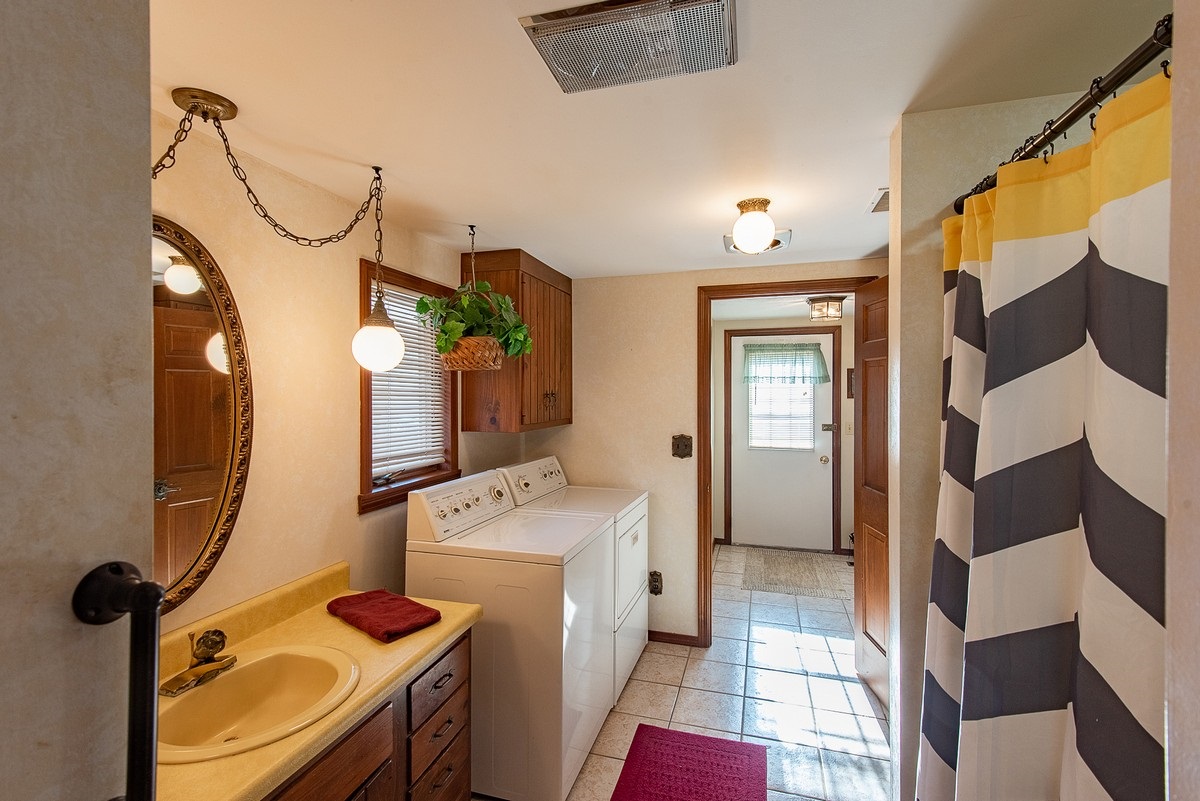 6440 West Orland Road Angola, IN 46703 - Photo 23 of 36 Gallery Image 23