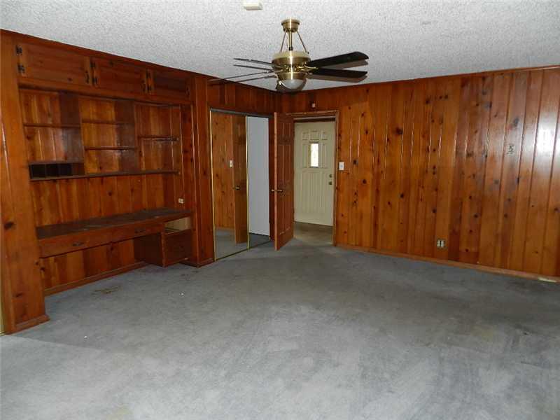 8425 Crown Point Road Indianapolis, IN 46278 - Photo 10 of 10 Gallery Image 10